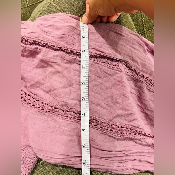 AMERICAN EAGLE WOMEN PURPLE SQUARE NECK SMOCKED PEASANT TOP
XL - Picture 10 of 15